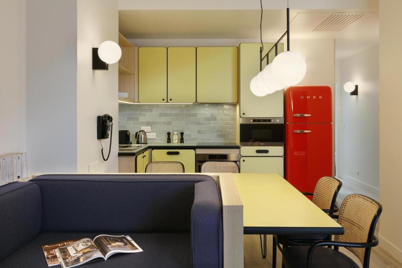 Superior One-Bedroom Apartment Terrace